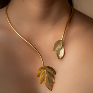 Flora Choker