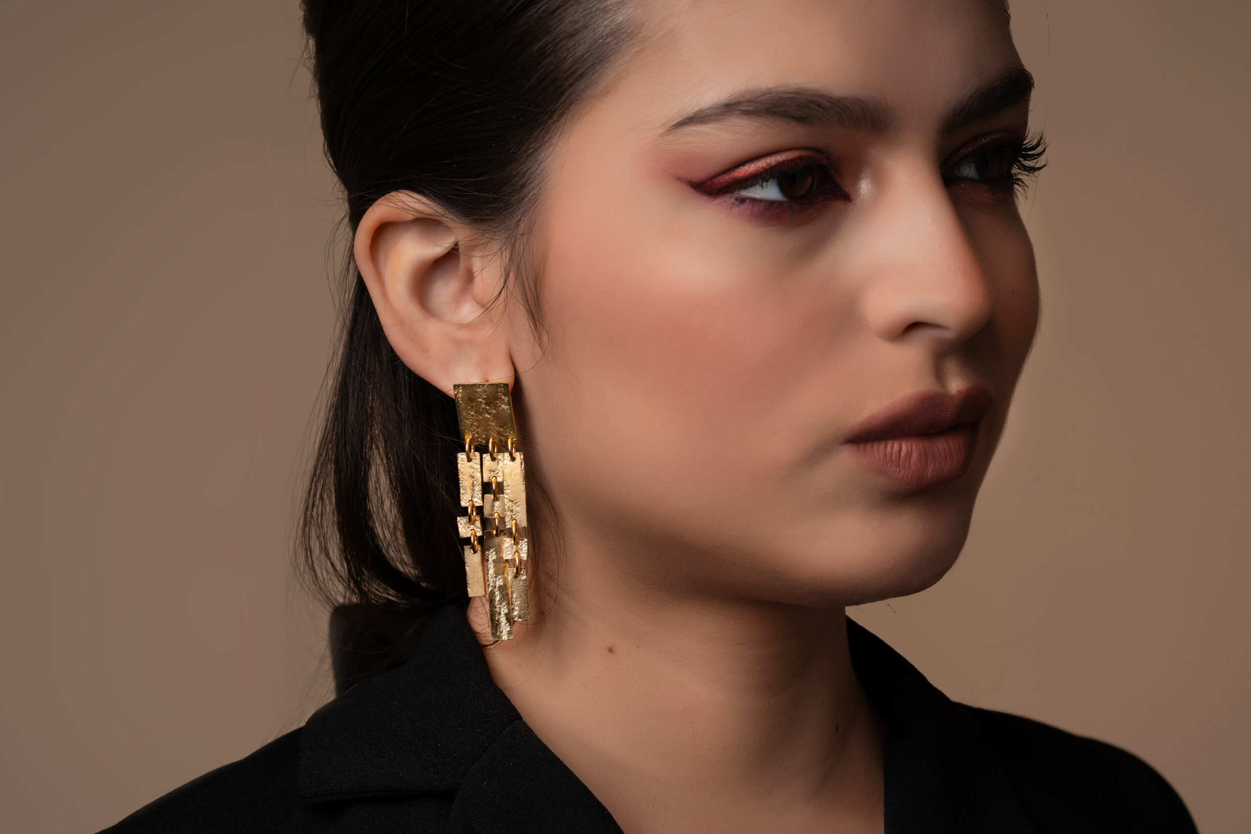 Mary Earrings