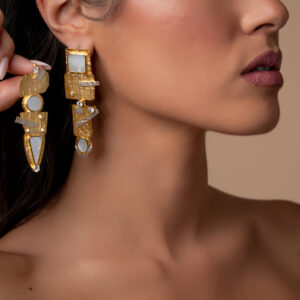 Wonderina White Earrings