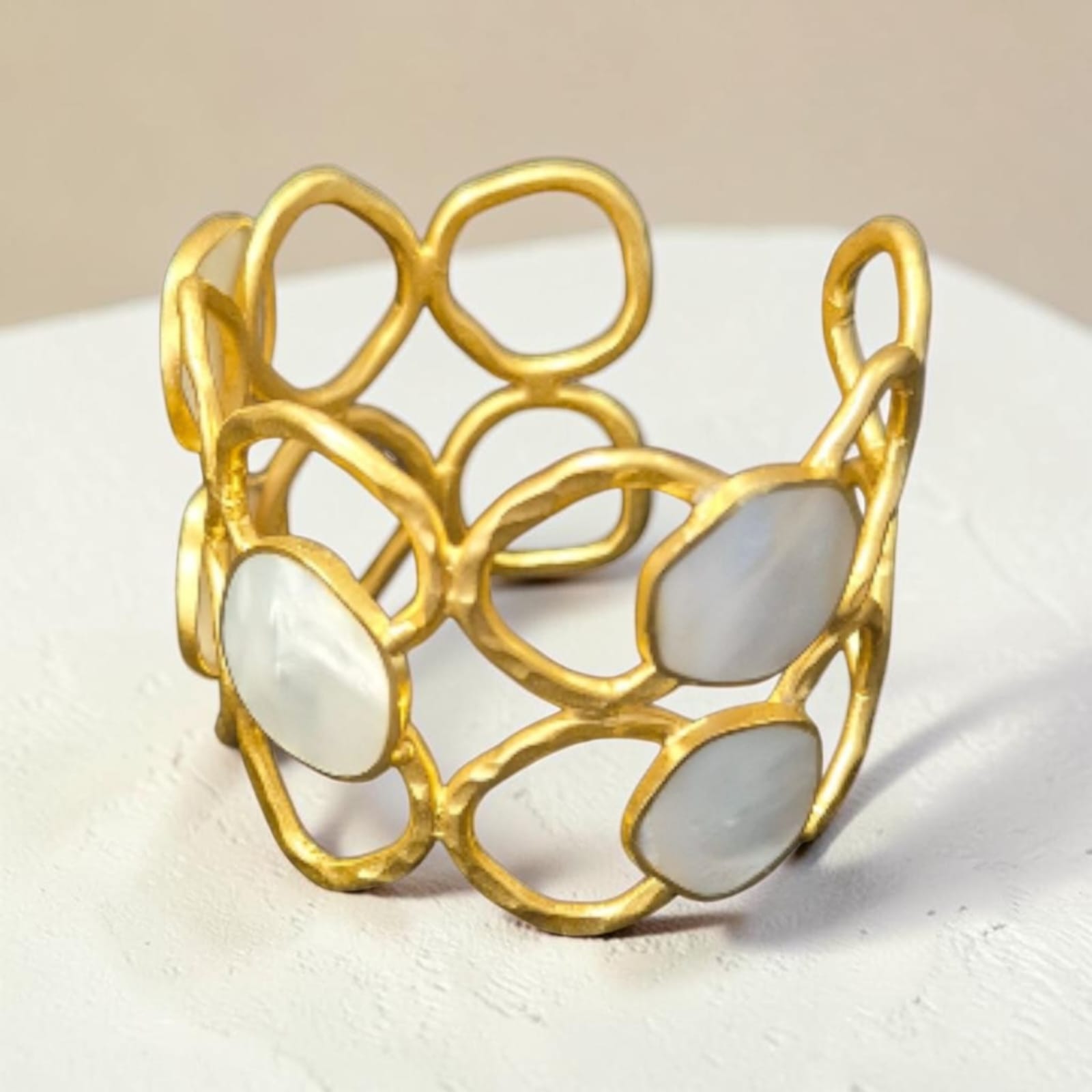 Shells Bubble Cuff - Image 3