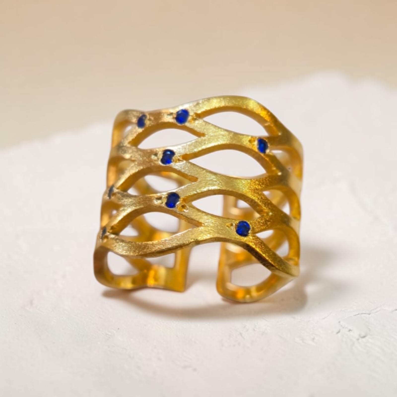 Wavy Lattice Navy Stone Rings - Image 2