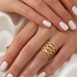 Wavy Lattice White Stone Rings