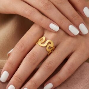 Wavy Ring